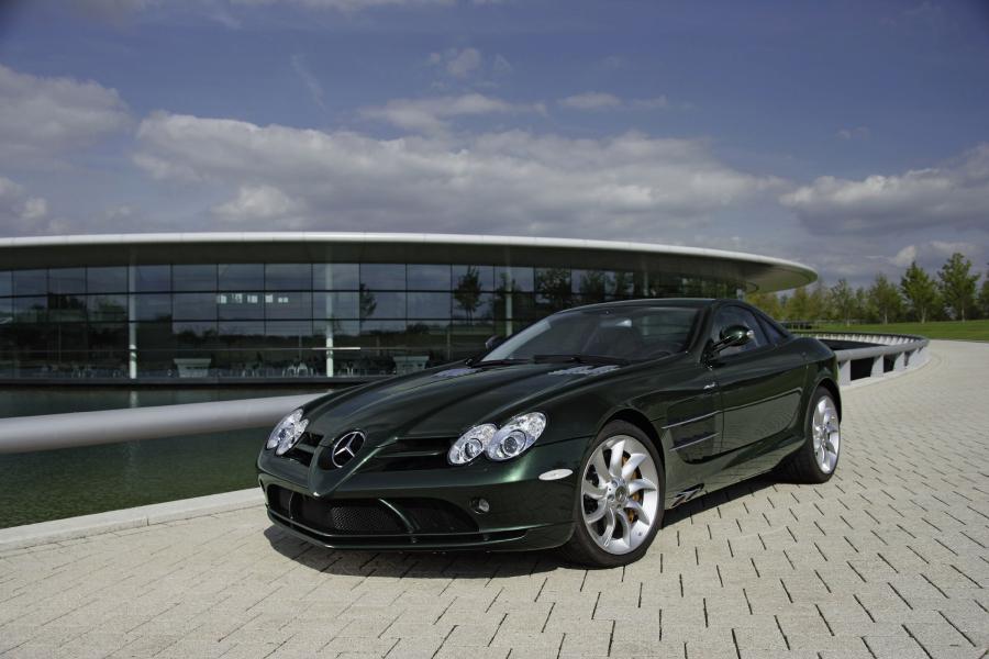  Mercedes-Benz SLR McLaren 2003 года  (фото 16 из 319)